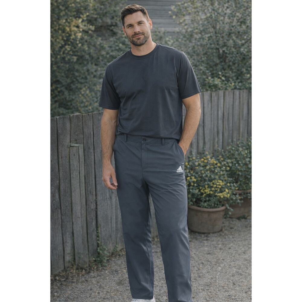 Adidas Golf Pants Men's 42X30 GREY ClimaLite LIGHWEIGHT Stretch Athletic Golfer